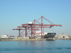 Ship being loaded at Port of Long Beach Ship at Port of Long Beach